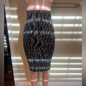 BCBG Black Printed High-Waist Pencil Skirt. Size S. Great Stretch & Fit!